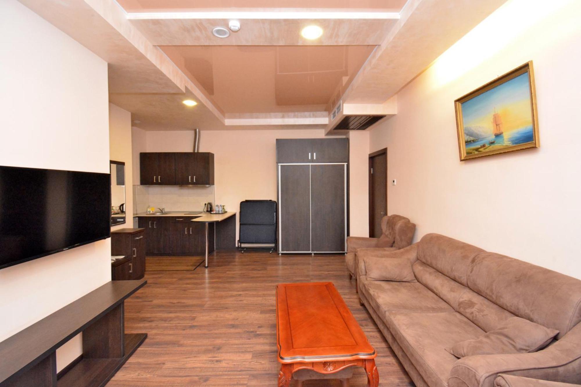 Partez Hotel Yerevan Ngoại thất bức ảnh